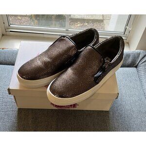NOT RATED Tim Bronze Metallic Snakeskin Slip-On Women 8 Reptile Festival Sneaker